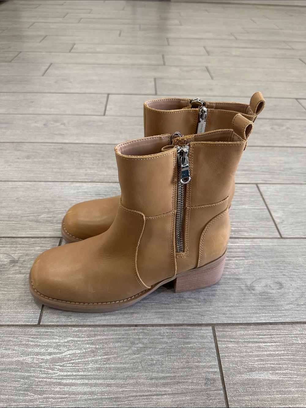 Blondo Carmine Waterproof Leather Booties‎ NWT! - Picture 8 of 13